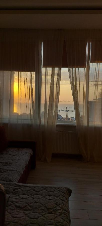 Apartment With Sea View โอเดสซา ภายนอก รูปภาพ