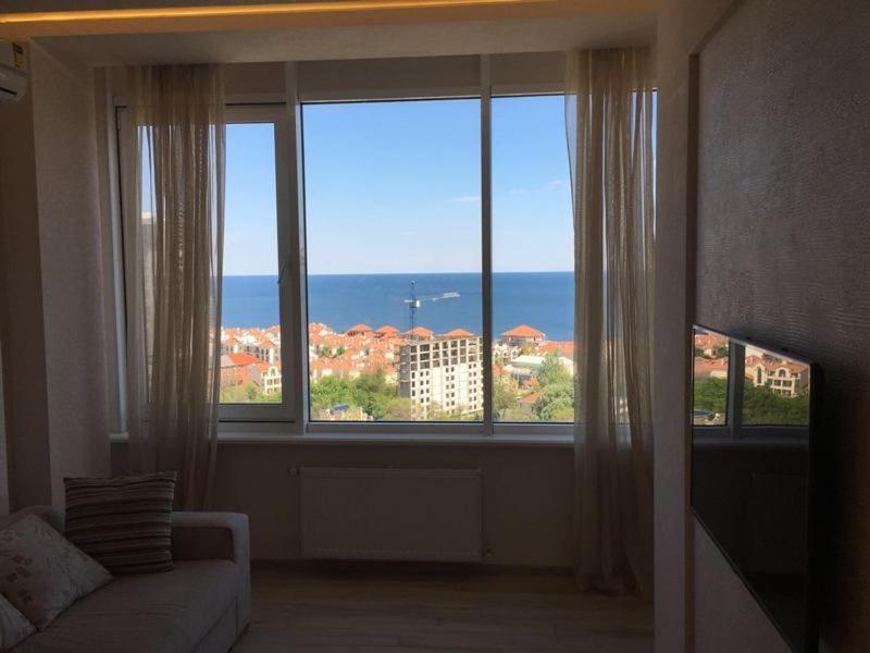 Apartment With Sea View โอเดสซา ภายนอก รูปภาพ